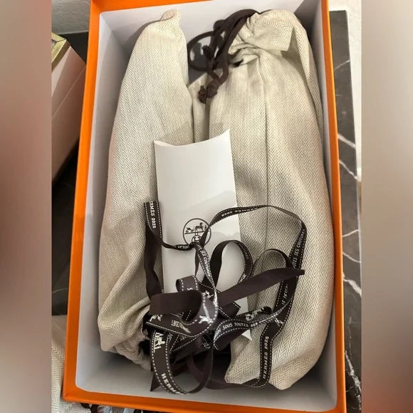 Hermès Men’s Get Sneaker - BRAND NEW. Size: 43.5. Color: Blanc/Brown - Picture 5 of 6